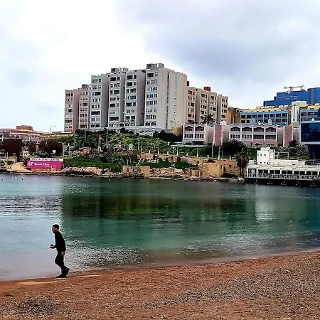 Lejlighed Smart Cosy - 10 Mins Walk From The Beach Is-Swieqi
