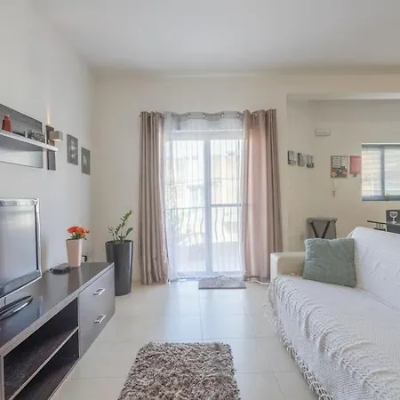 Apartment Smart Cosy - 10 Mins Walk From The Beach Is-Swieqi